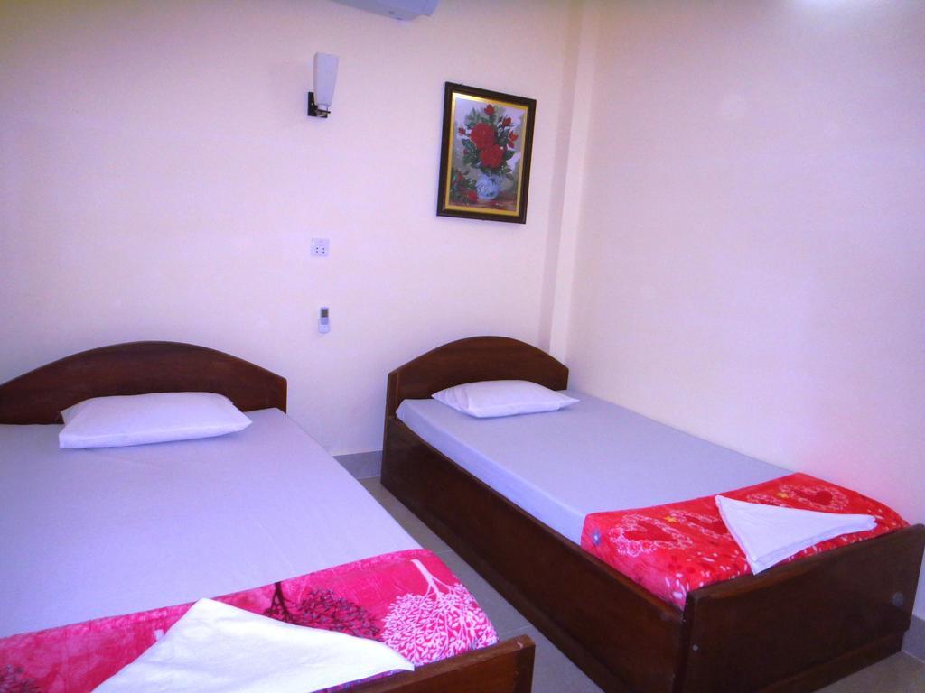Piphub Thmey Guesthouse Kampot Room photo